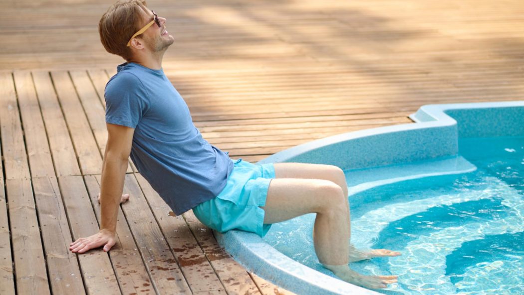 Construire une piscine chez soi : pourquoi opter pour un professionnel ?