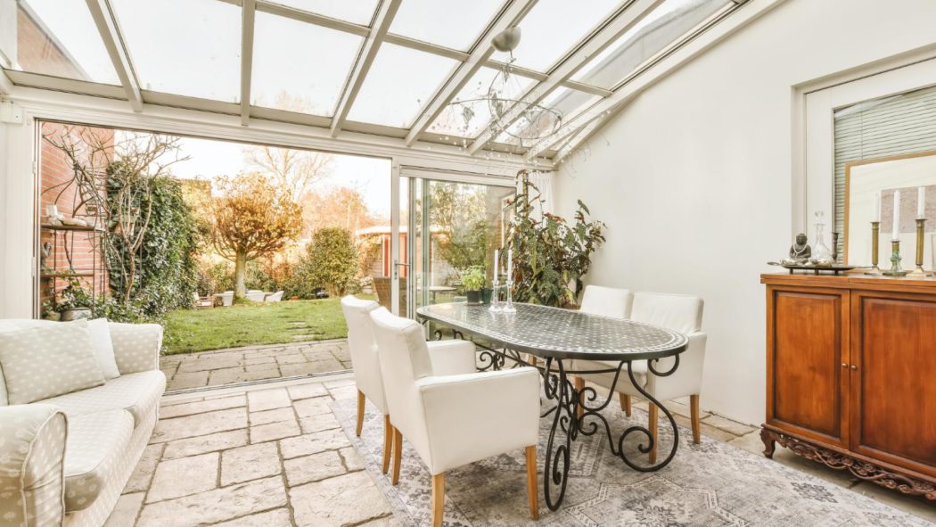 Véranda à Reims : matériaux, styles et installation pour votre extension de maison