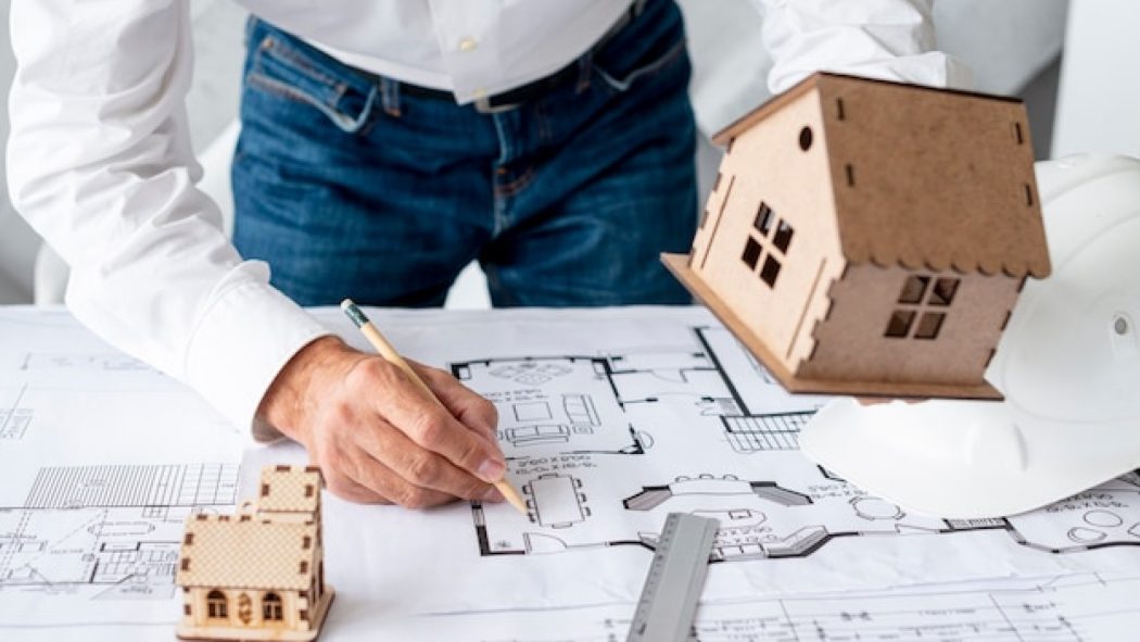 Faire construire sa maison : les avantages du sur-mesure avec un constructeur local
